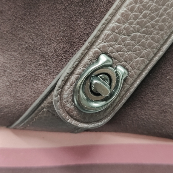 Coach Burgundy Suede Women's Boots - Picture 4 of 10